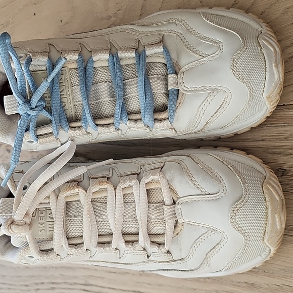 Sketchers Work Slip Resistant Restaurant Shoes hooters - Picture 9 of 9